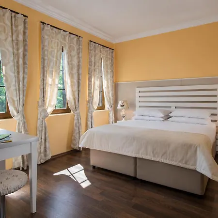 Effect Boutique Azzura - Adults Only Self Check-in Nesebyr