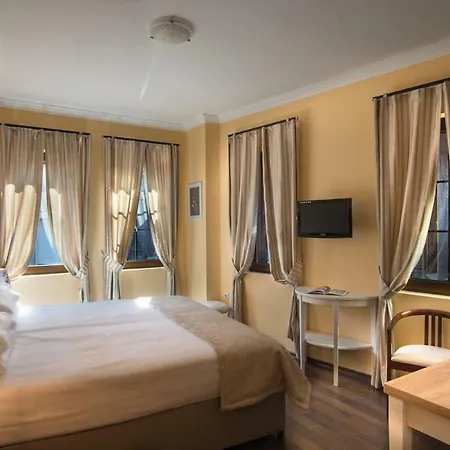 Effect Boutique Azzura - Adults Only Self Check-in 3*
