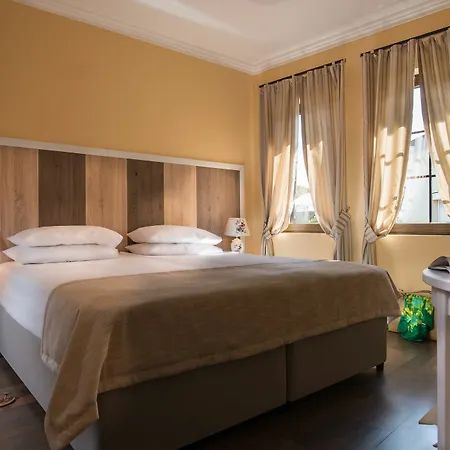 Effect Boutique Azzura - Adults Only Guest house Nesebar