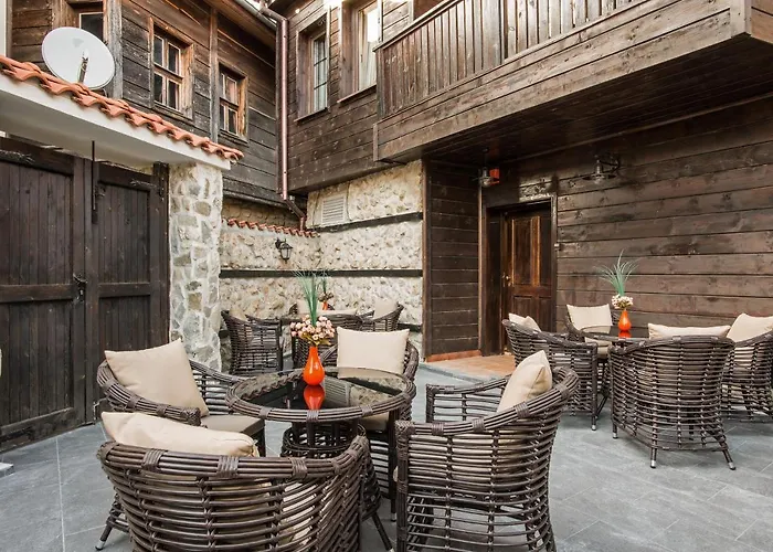 Effect Boutique Azzura - Adults Only 3*